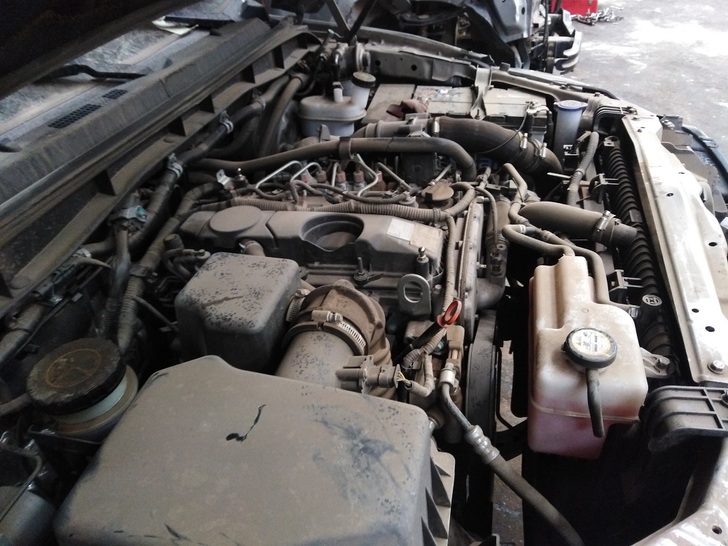 VIDRIO JMC VIGUS 2019  USADO  EN DESARME